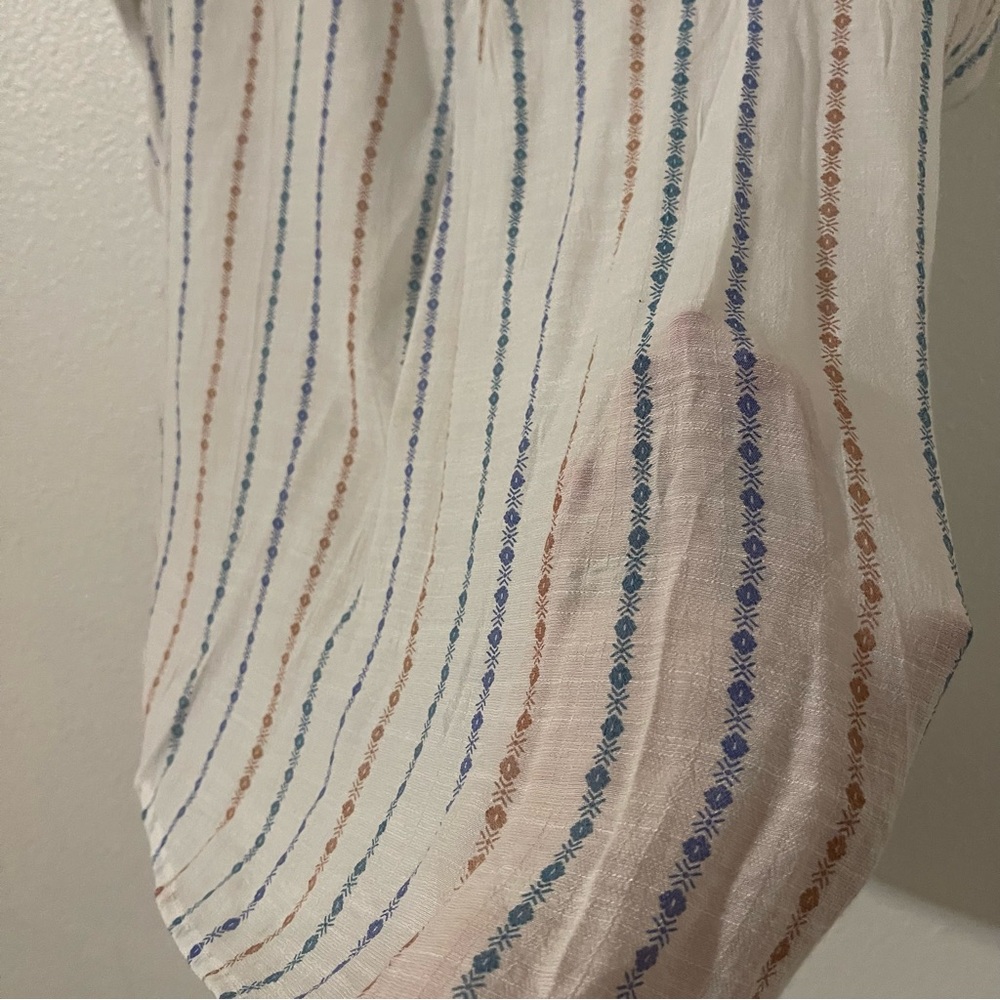 Perch Womens Top Plus Size 1XL Blue Floral Striped Lightweight V Neck Blouse - Picture 5 of 10